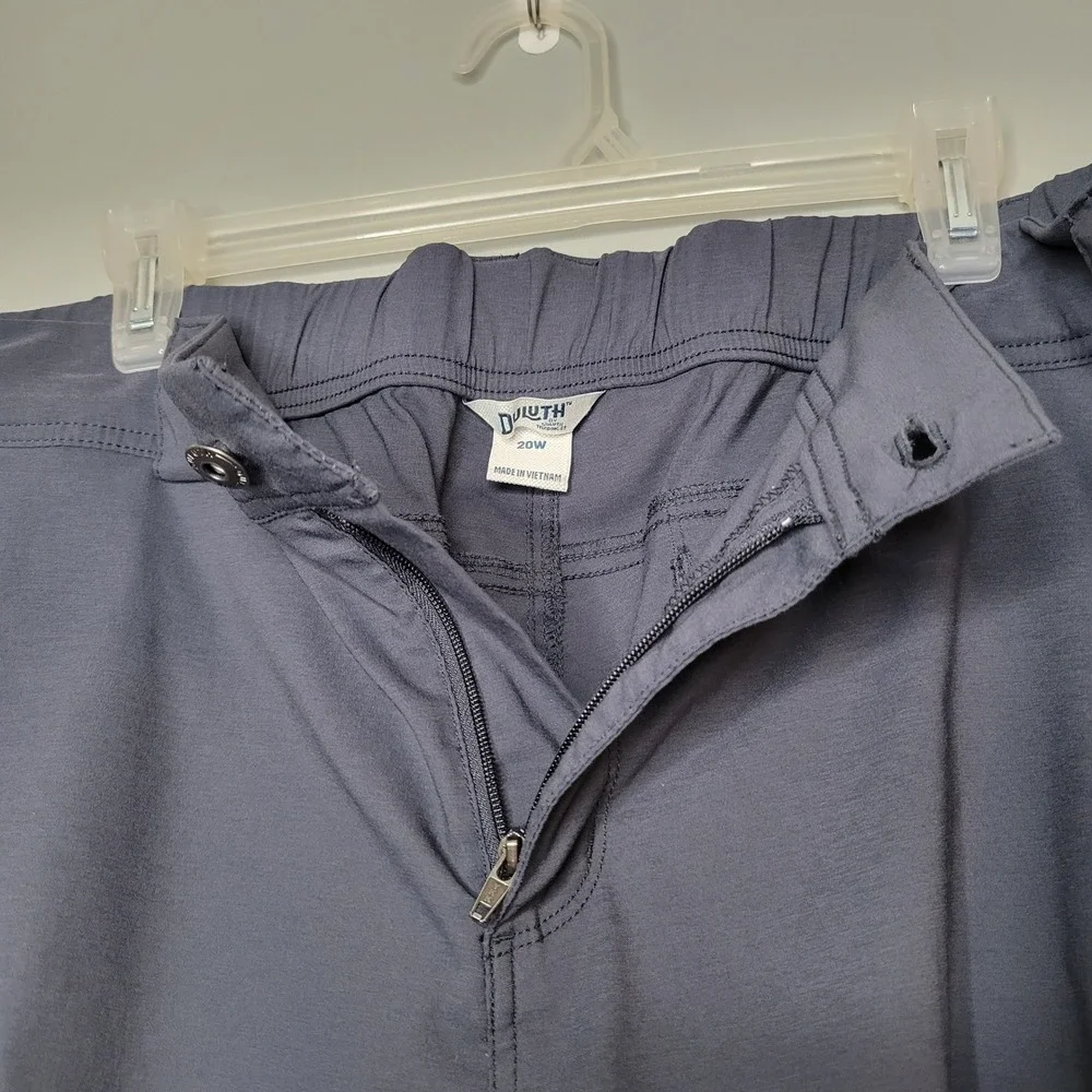 Duluth Trading Dry On The Fly Cargo Shorts Gray Women 20W Hiking Outdoor Utility